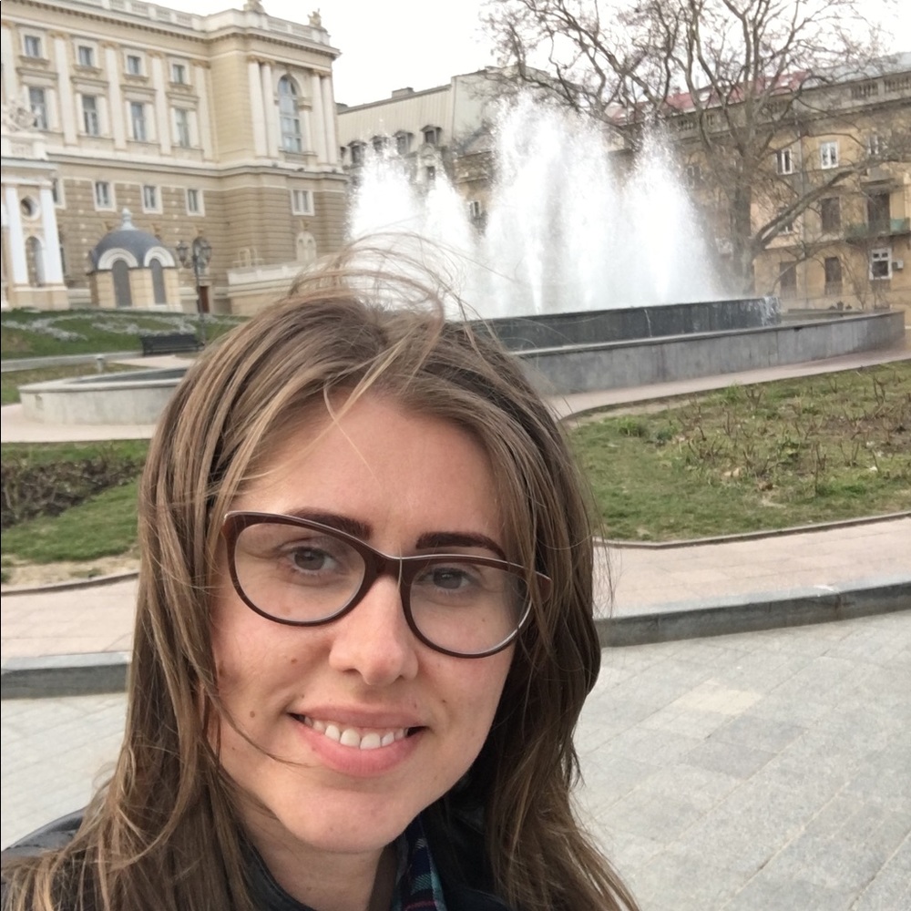 Meet your Posher, Yulia
